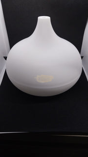 Essential Oil Diffuser with remote control 550 ml | Multi-Color LED Light White Diffusers