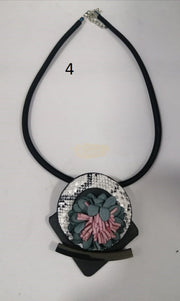 Fashion Jewelry - Necklace M-258 - Black/Pink Fashion Jewelry