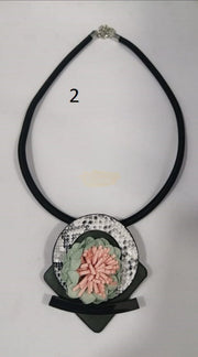 Fashion Jewelry - Necklace M-258 - Green/Salmon Fashion Jewelry