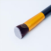 Flat Top Foundation Brush - Black & Gold Makeup Accessories