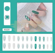 Press On Nails - R320